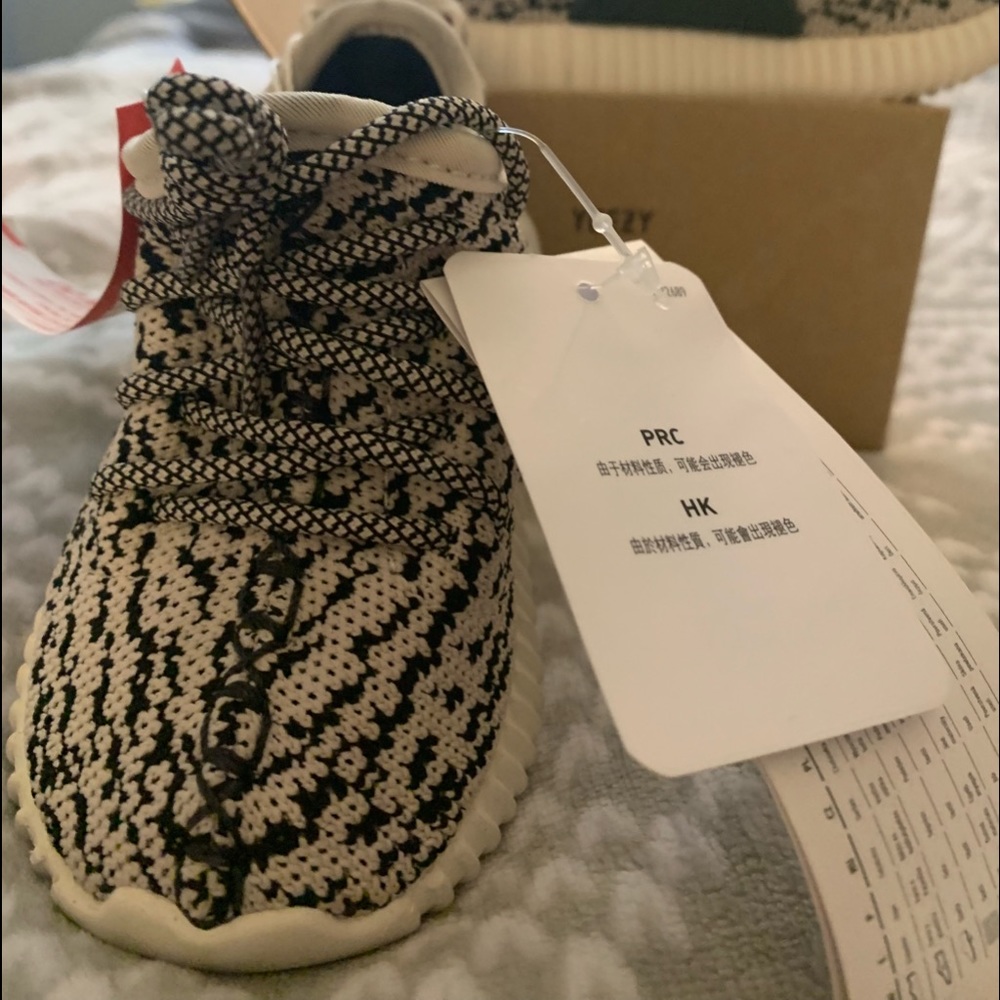 NWT Yeezy Sneakers for baby! Size 5K